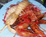 Foto del paso 1 de la receta: Arroz meloso con gambas rojas y sepia