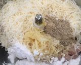 Foto langkah ke 2 dari resep Nugget Ayam Keju.