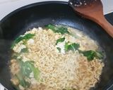 Foto langkah ke 4 dari resep Indomie kuah kari ayam.