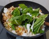 Foto langkah ke 3 dari resep Nasi Goreng Sayur.