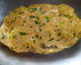 A picture of step 2 of Multigrain Dudhi Thepla.