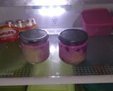 Foto langkah ke 2 dari resep Pinky Overnight Oats (Dragon Fruit & Banana).