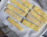 பாதாம் குக்கீ ஸ்டிக்ஸ் (Badam cookie sticks recipe in tamil) ரெசிபி ஸ்டேப் 5 புகைப்படம்