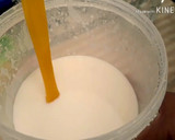 Foto del paso 3 de la receta: Como hacer yogurt natural con fresa fácil económico y rápido!!!