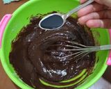 Foto langkah ke 3 dari resep Choco Chiffon Cake.