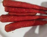 गाजर ची बर्फी रेसपी (Gajar barfi recipe in marathi) रेसिपी स्टेप 1 फोटो 