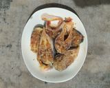 Foto langkah ke 2 dari resep Grilled Soy Sauce Patin.