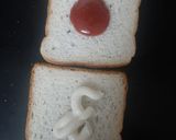 A picture of step 1 of Veggies mayo toast.