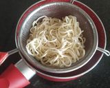 A picture of step 2 of Chinese Bhel.