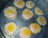 A picture of step 4 of Without oven Nankatai.