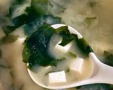 Foto langkah ke 3 dari resep Japanese Miso Soup.