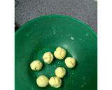 A picture of step 9 of Sooji halwa Modak.
