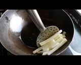 फ्रेंच फ्राईझ (french fries recipe in marathi) रेसिपी स्टेप 4 फोटो 