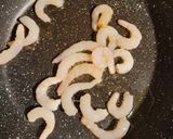 Foto del paso 4 de la receta: Arroz tres delicias casero!!