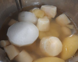 Foto del paso 3 de la receta: Crema de chirivía y manzana (Thermomix)