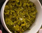 A picture of step 2 of Denver Pork Green Chili Stew.