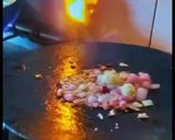 A picture of step 3 of Pao bhaji.