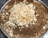 अजवाइन और गुड़ की चक्की (Ajwain aur gur ki chakki recipe in Hindi) रेसिपी चरण 3 फोटो