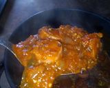 Foto del paso 2 de la receta: Fideos con salsa y salchichas