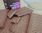 Foto del paso 1 de la receta: Postre ligero de yogur y galletas