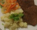 Foto del paso 8 de la receta: Churrasco con papas, morrón y cebolla salteadas
