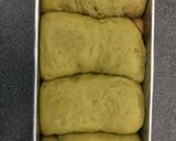 Foto langkah ke 4 dari resep Matcha soft bread.