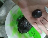 Foto langkah ke 3 dari resep Chocolate Oreo Balls.