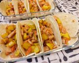 Foto del paso 2 de la receta: Tacos de patatas, cheddar, queso, y lomo adobado