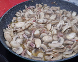 Foto del paso 3 de la receta: Champiñones con bacon
