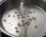Foto del paso 3 de la receta Garbanzos con bacalao fresco y toque picante