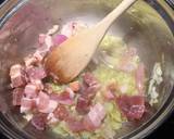 Riz sauce aux lardons étape de la recette 1 photo