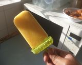 A picture of step 4 of Custard popsicles #weekly jikoni majic.