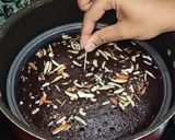 A picture of step 9 of Bourbon biscuit cake | 3 ingredients cake recipe without oven.