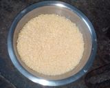 A picture of step 1 of Moong dal halwa.