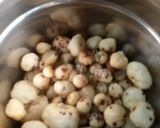 A picture of step 2 of Makhna and besan barfi.