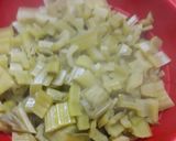 Foto del paso 2 de la receta: Bocadillos de pencas de acelga 🍃