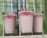 Foto del paso 4 de la receta: Frapucchino de frutilla sencillo🍓🍓🍓🍸