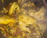 Foto del paso 4 de la receta: Arroz con azafrán, zucchinis y hongos con alitas de pollo