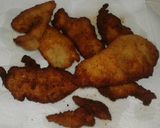 Foto del paso 5 de la receta: Tortilla de patata con calabacín y de acompañamiento pechuga de pollo con cereales o pan rallado