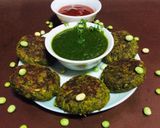 A picture of step 6 of Hara Bhara veg kabab (tuver, peas & spinach).