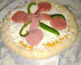 Foto del paso 5 de la receta: Mini Pizzas de queso y mortadela