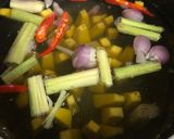 รูปขั้นตอนการทำที่ 2 ของ 🍄แกงเห็ด 🍲