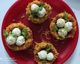 A picture of step 5 of Paneer egg aalu nest.