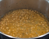 Foto del paso 10 de la receta: Garbanzos con gambones... Otra manera de comer esta legumbre. Los garbanzos los he cocido en lenta