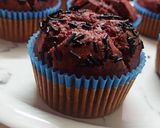 A picture of step 8 of Beetroot red velvet cup cakes.