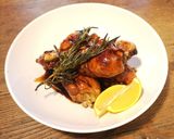 Foto del passaggio 4 della ricetta Pollo con rosmarino e aceto balsamico