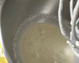 Foto del paso 4 de la receta: Bizcochuelo de vainilla