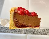 Foto del paso 16 de la receta: Tarta de requesón con chocolate y frambuesas