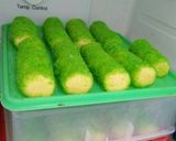 Foto langkah ke 6 dari resep Cucumber cookies.