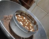 A picture of step 2 of Choco cake.